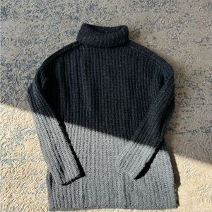 Abercrombie & Fitch Turtleneck Sweater